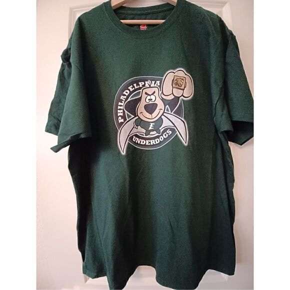 Philadelphia Men's T-shirt size 2XL - Picture 1 of 2